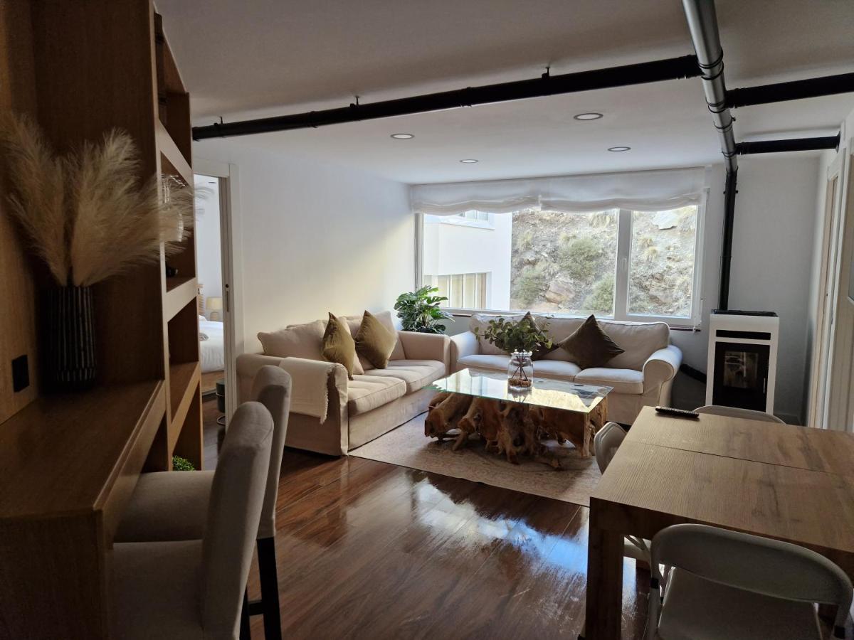 Fantastic Brand New Appartment In Best Location Just Few Steps From The Ski Slope! Private Parking Sierra Nevada Bagian luar foto