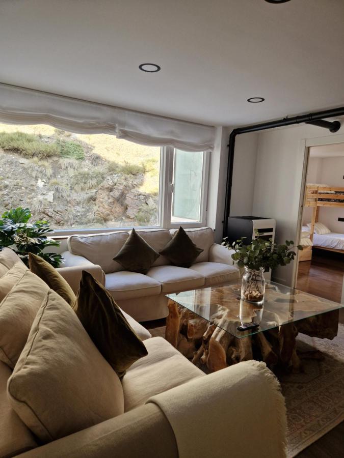 Fantastic Brand New Appartment In Best Location Just Few Steps From The Ski Slope! Private Parking Sierra Nevada Bagian luar foto